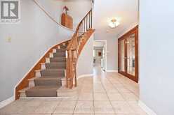 85 FRED COOK DRIVE | Bradford West Gwillimbury Ontario | Slide Image Four