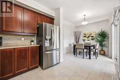 4 - 71 PUCCINI DRIVE | Richmond Hill Ontario | Slide Image Thirteen