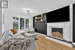 17 PRINCE DRIVE | Bradford West Gwillimbury Ontario | Slide Image Five