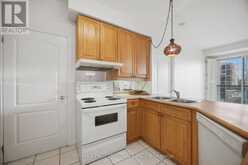 901 - 2 ABERFOYLE CRESCENT N | Toronto Ontario | Slide Image Eight