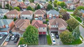 3 MARBLESEED CRESCENT | Brampton Ontario | Slide Image Three