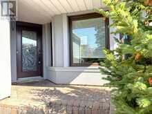 5615 WHITEHORN AVENUE | Mississauga Ontario | Slide Image Four