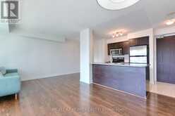 2005 - 208 ENFIELD PLACE | Mississauga Ontario | Slide Image Nine