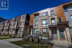 122 GREEN GARDENS BOULEVARD | Toronto Ontario | Slide Image Two