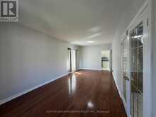 1 BUMAN COURT | Barrie Ontario | Slide Image Five