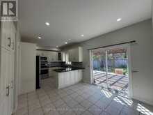 1 BUMAN COURT | Barrie Ontario | Slide Image Nine