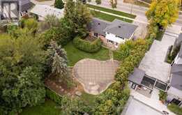 251 THIRD LINE | Oakville Ontario | Slide Image Forty
