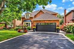 1012 OAK MEADOW ROAD | Oakville Ontario | Slide Image Two