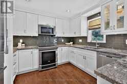 1012 OAK MEADOW ROAD | Oakville Ontario | Slide Image Twelve