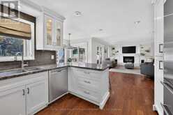 1012 OAK MEADOW ROAD | Oakville Ontario | Slide Image Thirteen