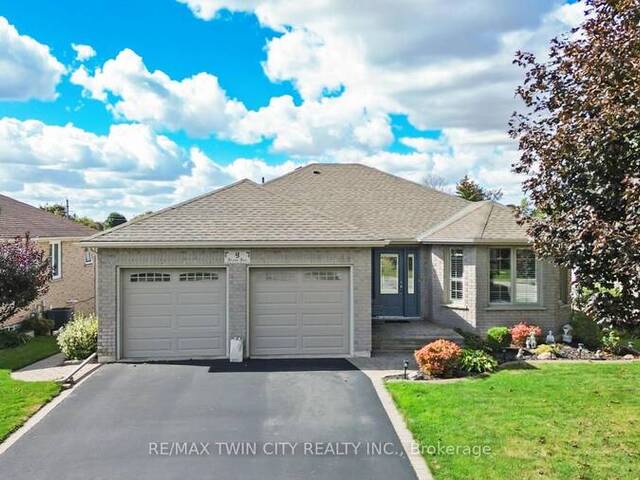 9 NIXON AVENUE Paris Ontario, N3L 4E2 - 4 Bedrooms Home For Sale