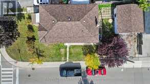 66 WALTER AVENUE N | Hamilton Ontario | Slide Image Six