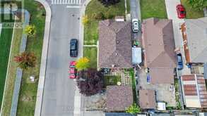 66 WALTER AVENUE N | Hamilton Ontario | Slide Image Seven