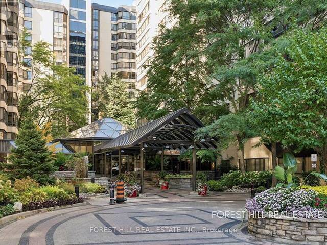301B - 195 ST. PATRICK STREET Toronto Ontario, M5R 2Y8 - 3 Bedrooms Condo For Sale