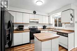 41 PEARCE DRIVE | Ajax Ontario | Slide Image Eighteen