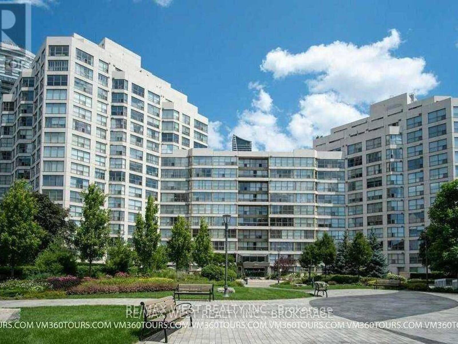 NPH7 - 2261 LAKE SHORE BOULEVARD W, Toronto, Ontario M8V 3X1