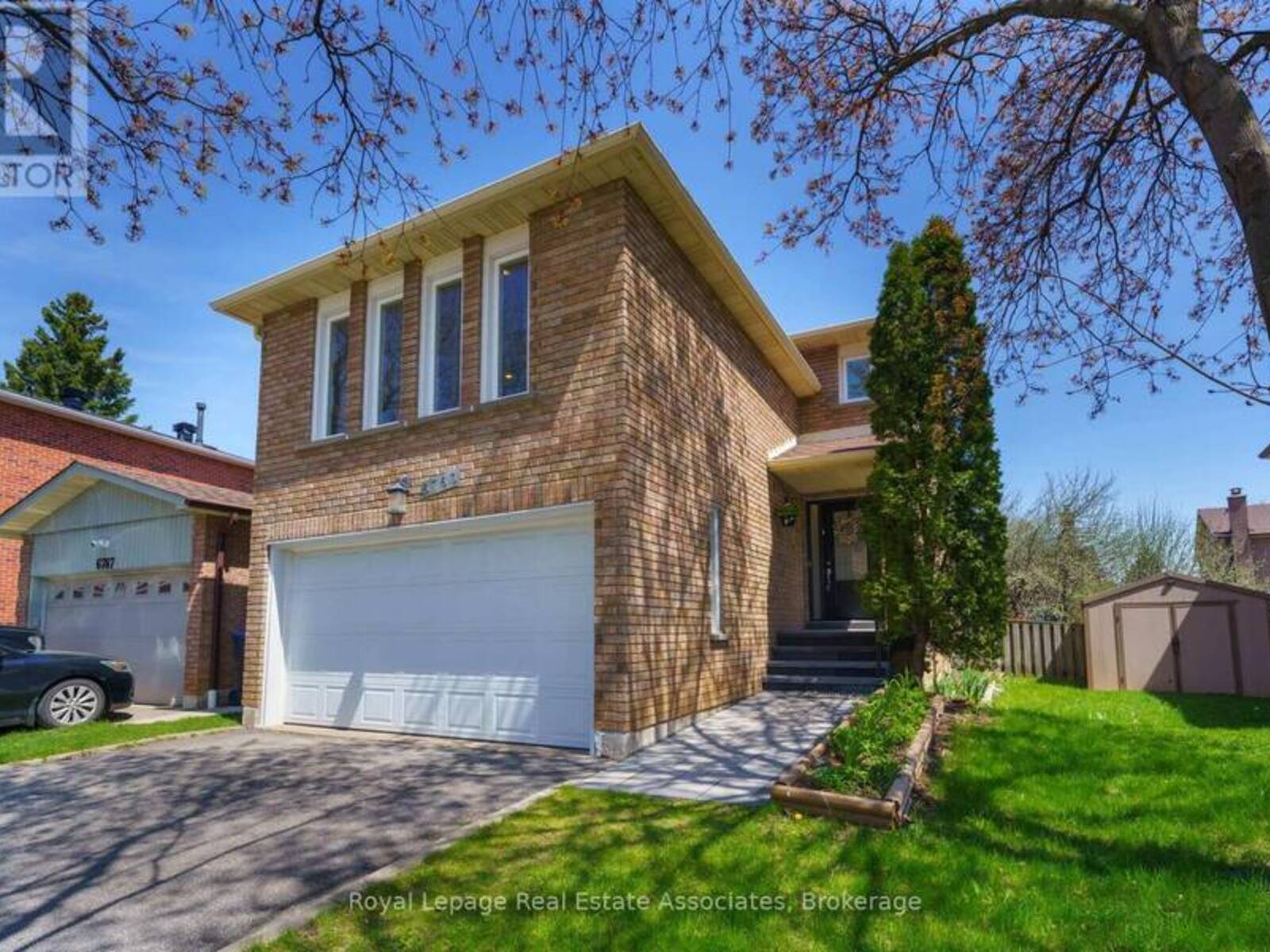 6763 DOLMAGE COURT, Mississauga, Ontario L5N 4V9