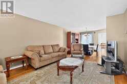 2528 WILLOWBURNE DRIVE | Mississauga Ontario | Slide Image Five