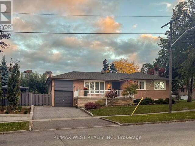 82 RENAULT CRESCENT Toronto Ontario, M9P 1J6 - 3 Bedrooms Home For Sale