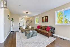 524 SUNDEW DRIVE | Waterloo Ontario | Slide Image Ten