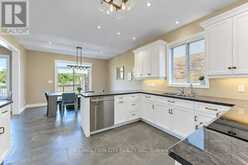 524 SUNDEW DRIVE | Waterloo Ontario | Slide Image Sixteen