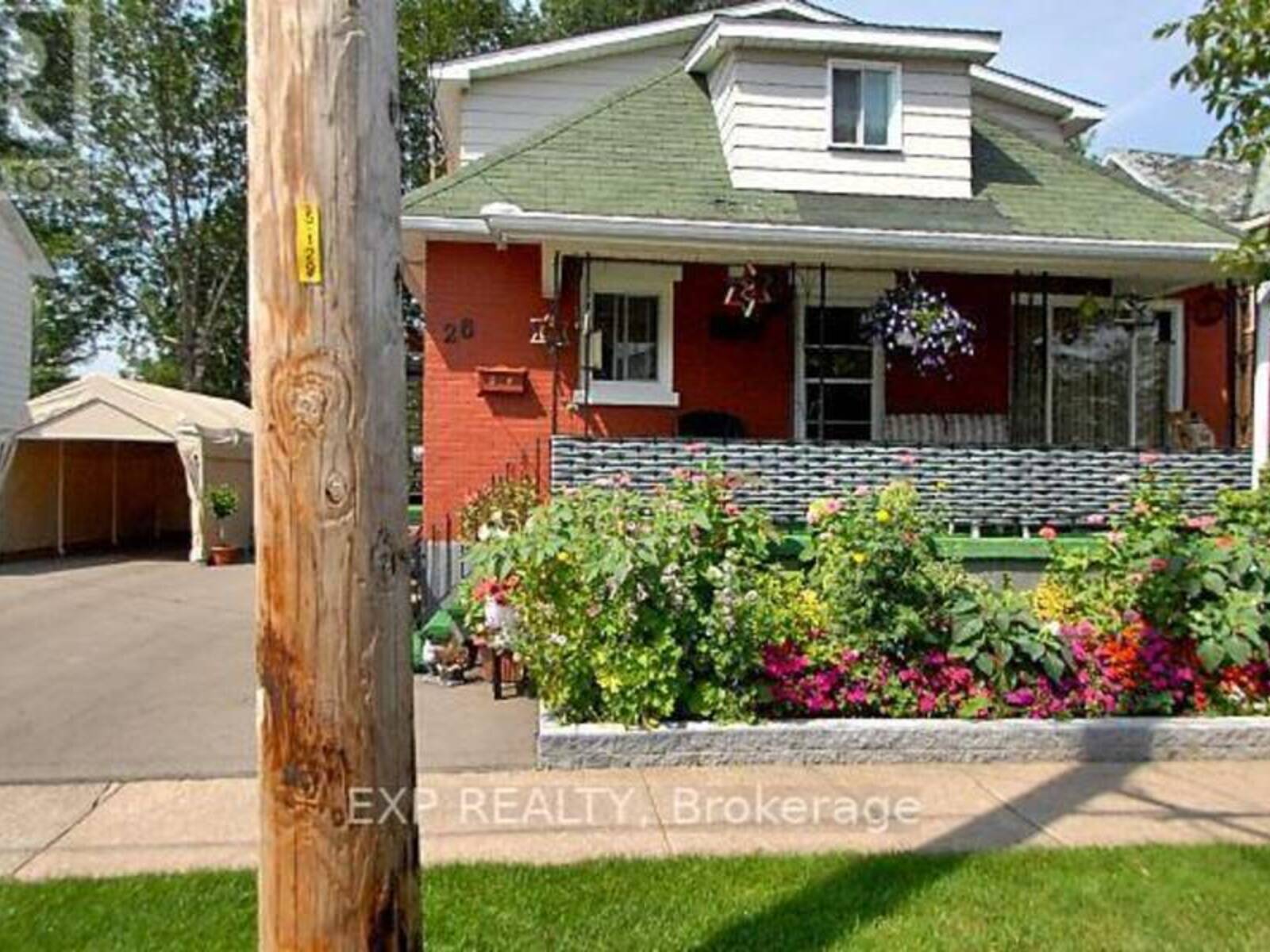 26 BALMORAL AVENUE, Welland, Ontario L3B 1S4