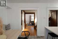 100 OAK PARK AVENUE | Toronto Ontario | Slide Image Fifteen