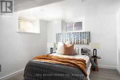 100 OAK PARK AVENUE | Toronto Ontario | Slide Image Thirty-one