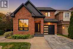 61 BARNWOOD DRIVE | Richmond Hill Ontario | Slide Image One