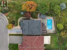 61 BARNWOOD DRIVE | Richmond Hill Ontario | Slide Image Three