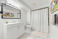 61 BARNWOOD DRIVE | Richmond Hill Ontario | Slide Image Forty
