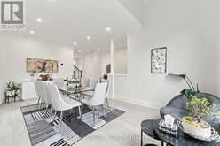61 BARNWOOD DRIVE | Richmond Hill Ontario | Slide Image Seven