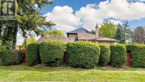 43 SEATON DRIVE | Aurora Ontario | Slide Image Forty-two