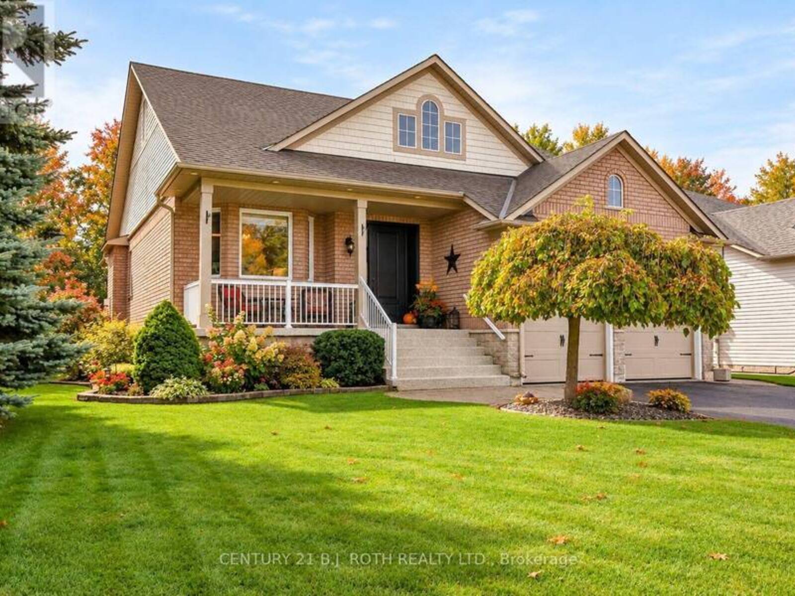 1 SILVERSANDS CRESCENT, Wasaga Beach, Ontario L9Z 1P7