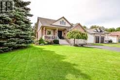 1 SILVERSANDS CRESCENT | Wasaga Beach Ontario | Slide Image Five