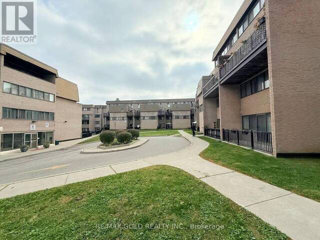 179 - 2095 ROCHE COURT Mississauga Ontario, L5K 2C8 - 4 Bedrooms Condo For Sale