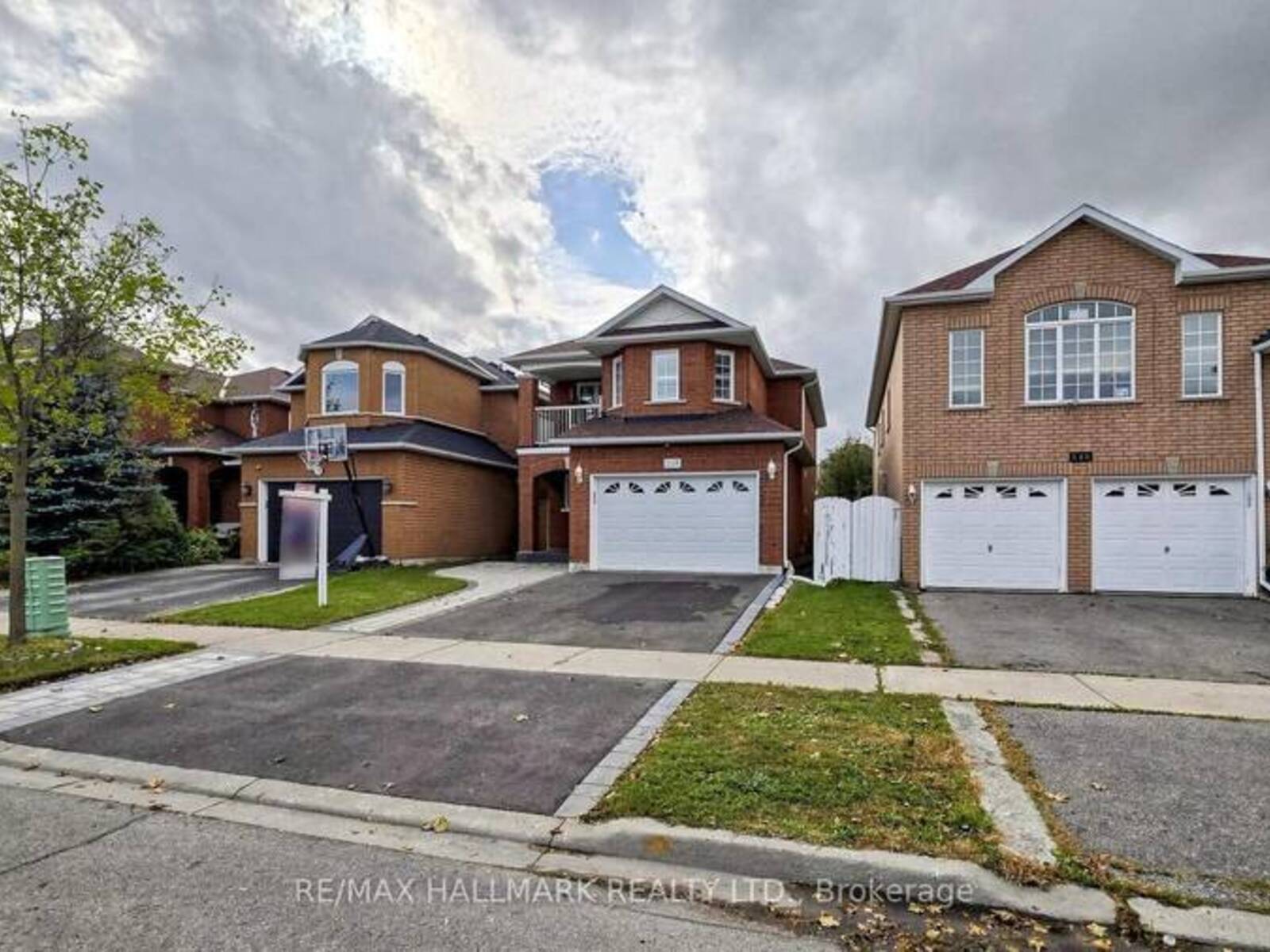 336 ST JOAN OF ARC AVENUE, Vaughan, Ontario L6A 3N1