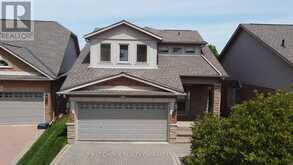 6 FOREST LINK COURT | New Tecumseth Ontario | Slide Image One