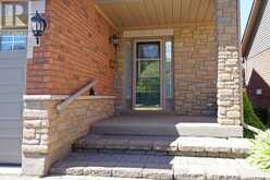 6 FOREST LINK COURT | New Tecumseth Ontario | Slide Image Four