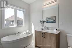 393 KENNEDY CIRCLE W | Milton Ontario | Slide Image Twenty-seven