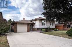 21 GREEN FOREST DRIVE | Hamilton Ontario | Slide Image Thirty-two