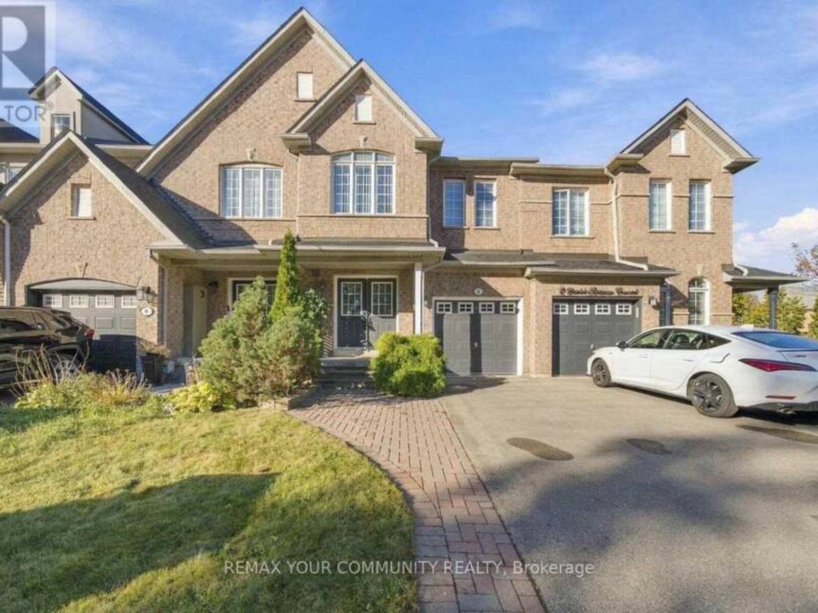4 DANIEL REAMAN CRESCENT, Vaughan, Ontario L4J 8T7