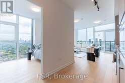 2410 - 10 GRAPHOPHONE GROVE | Toronto Ontario | Slide Image Ten