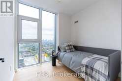 2410 - 10 GRAPHOPHONE GROVE | Toronto Ontario | Slide Image Eleven