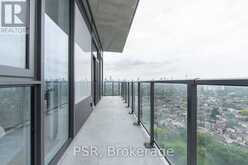2410 - 10 GRAPHOPHONE GROVE | Toronto Ontario | Slide Image Thirty-one