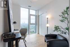 2410 - 10 GRAPHOPHONE GROVE | Toronto Ontario | Slide Image Eight