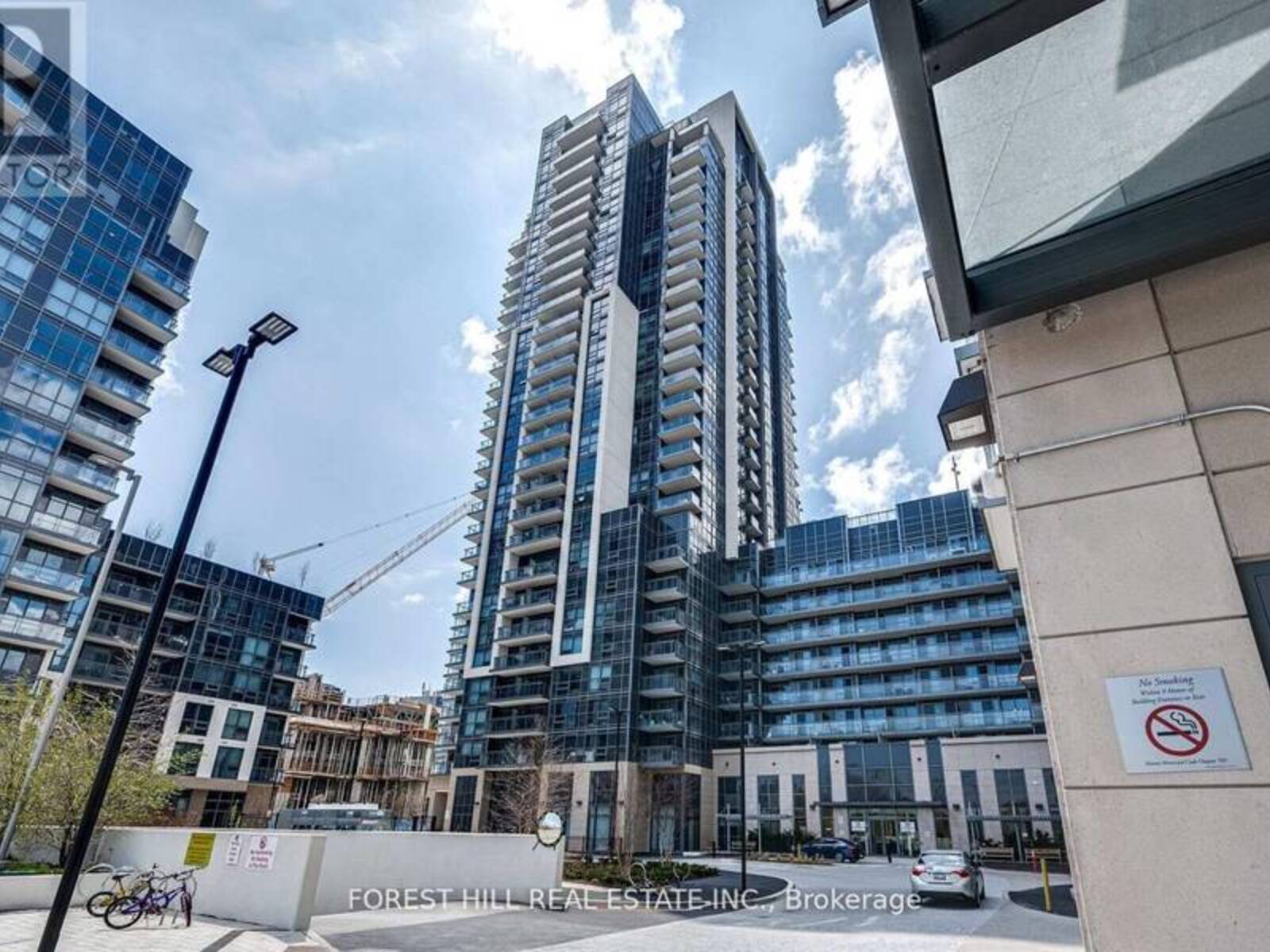 826 - 20 MEADOWGLEN PLACE, Toronto, Ontario M1H 2Y5