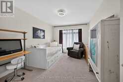 35 - 40 ZINFANDEL DRIVE | Hamilton Ontario | Slide Image Thirty-six