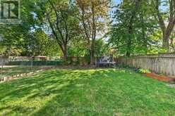 17 HOLLYDENE ROAD | Toronto Ontario | Slide Image Forty