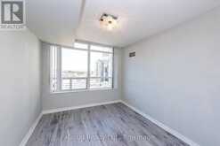 2521 - 3888 DUKE OF YORK BOULEVARD | Mississauga Ontario | Slide Image Twenty-one